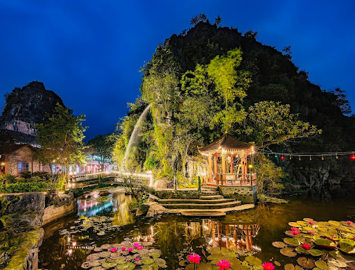 Sunny Homestay Fitness , Yoga & Pool Ninh Bình