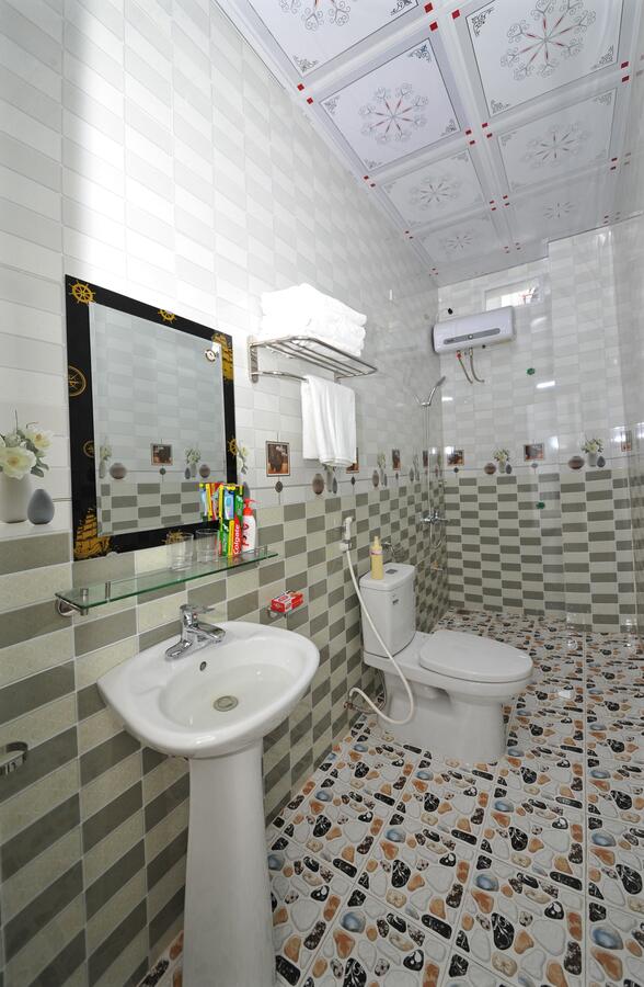 TAMCOC VUTHANH FRIENDLY HOTEL