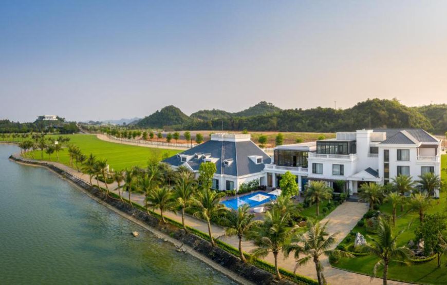 The Five Hill Villas & Resort