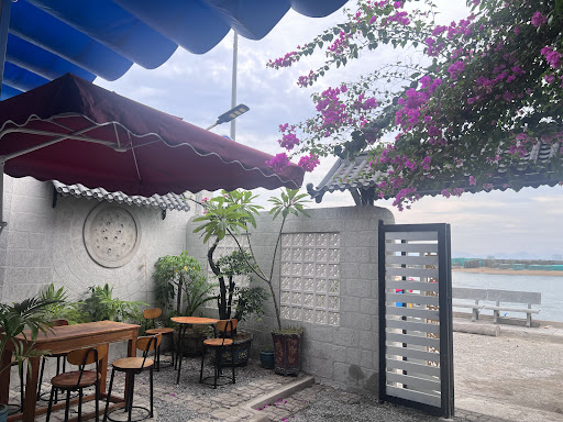 The Sailing homestay & Coffee
