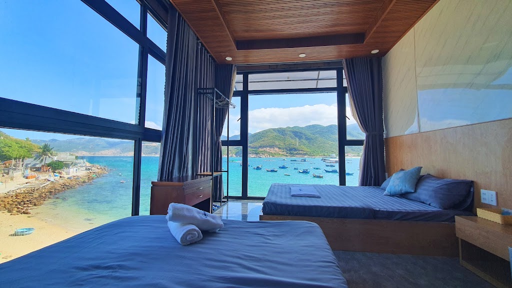 The Sea Rock Bình Hưng Hotel
