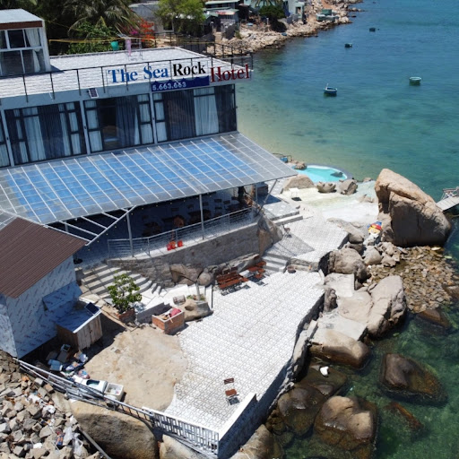 The Sea Rock Bình Hưng Hotel