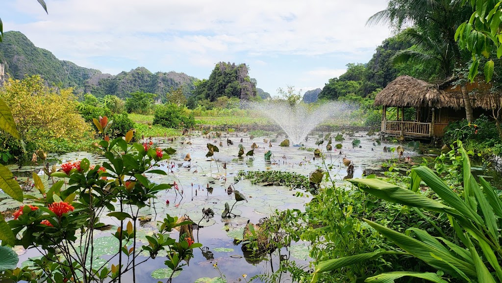 Thung Sen Tam Coc Glamping & Restaurant
