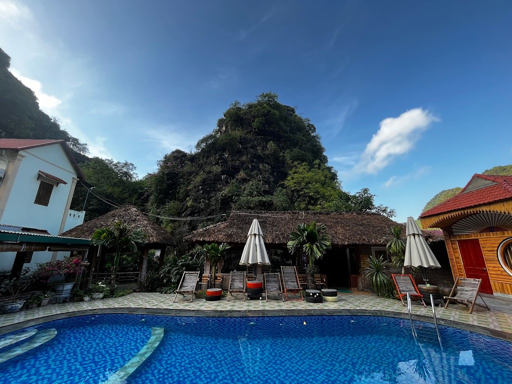 Trang An Mountain House
