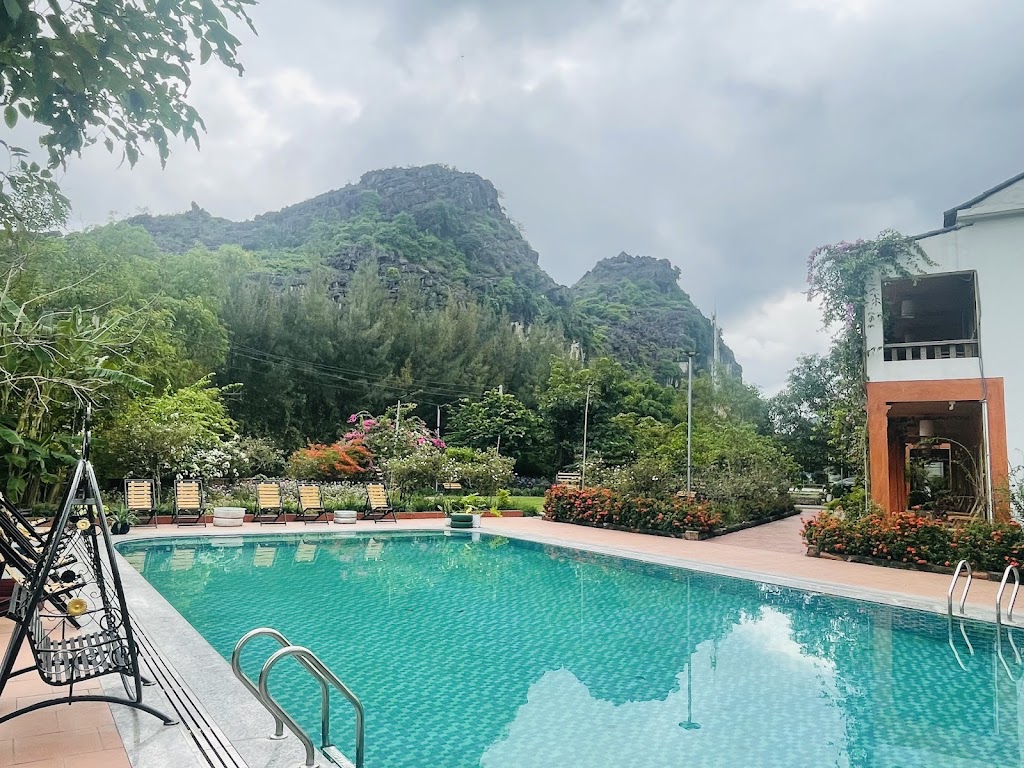 Trang An Resort