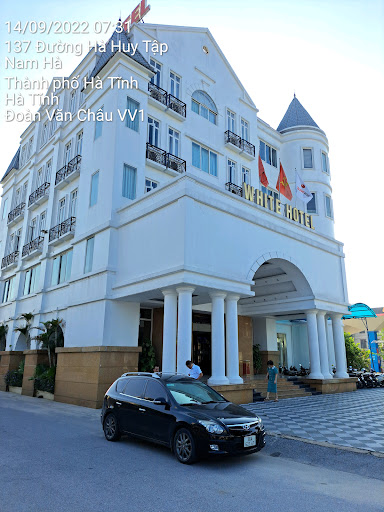 White Palace Hotel